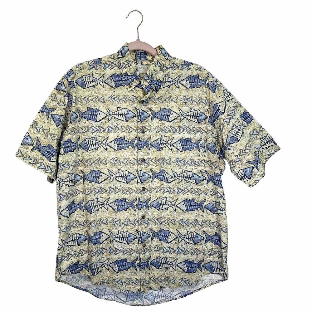 Crossings Size Medium Mens Short Sleeve Hawaiian Style Button‎ Shirt Fish Cotton
